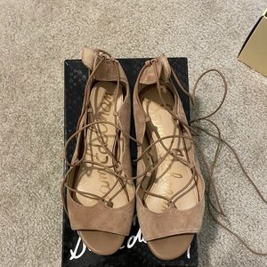 Lace up sandals. Sam Edelman. Suede
